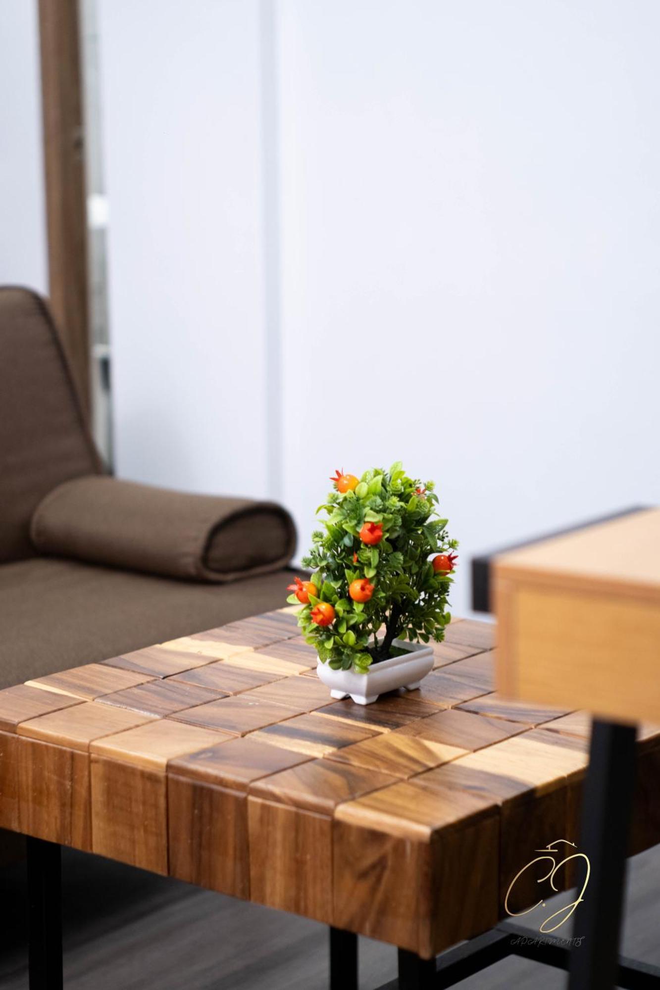 Cj Apartments Olongapo Luaran gambar